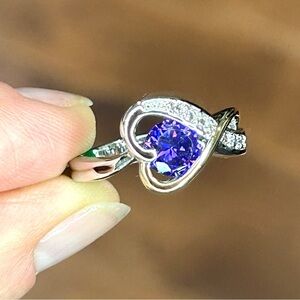 NWT Infinity Heart Amethyst Purple Rhinestone Ring